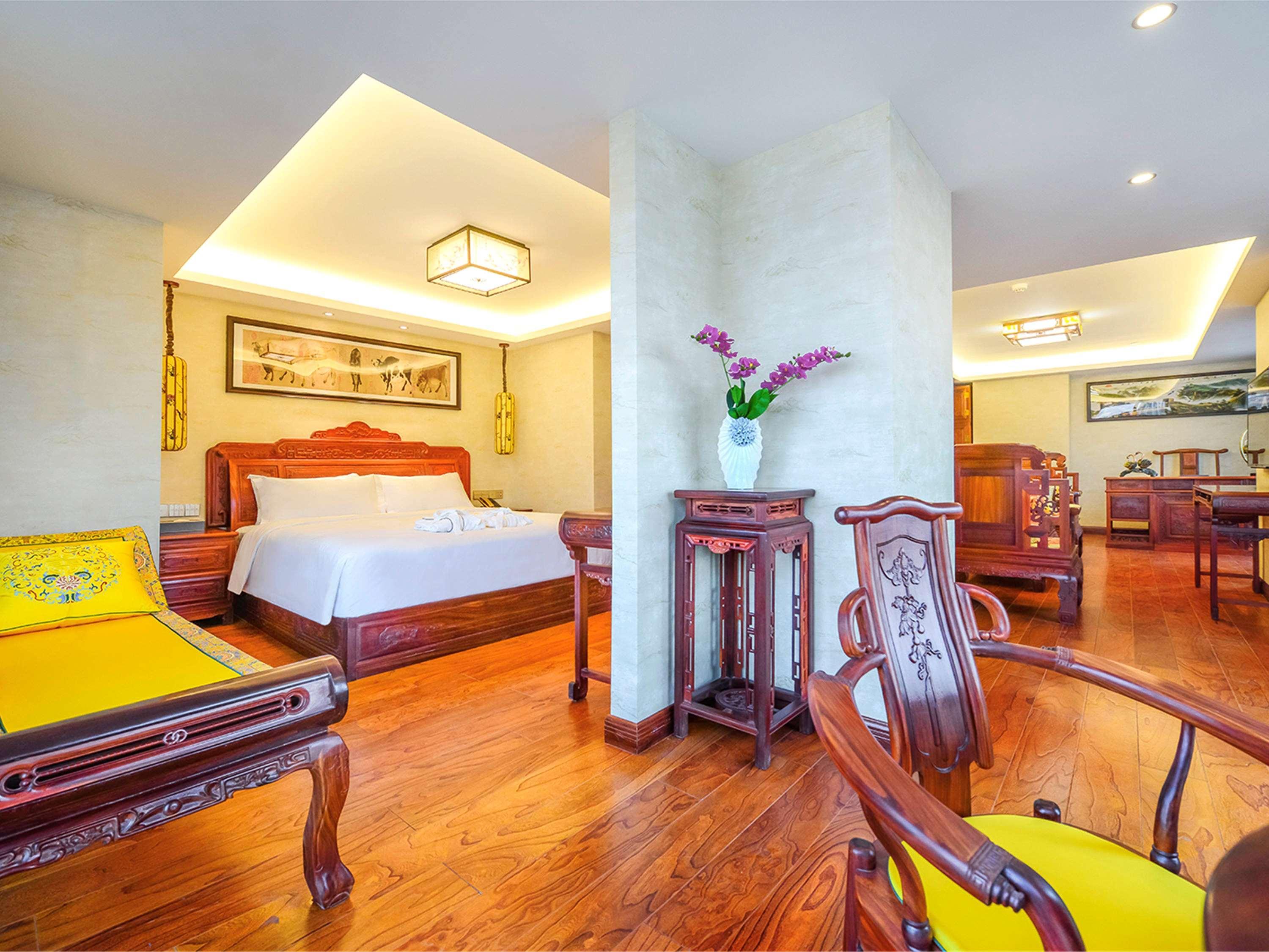 Mercure Chongqing Downtown Екстер'єр фото