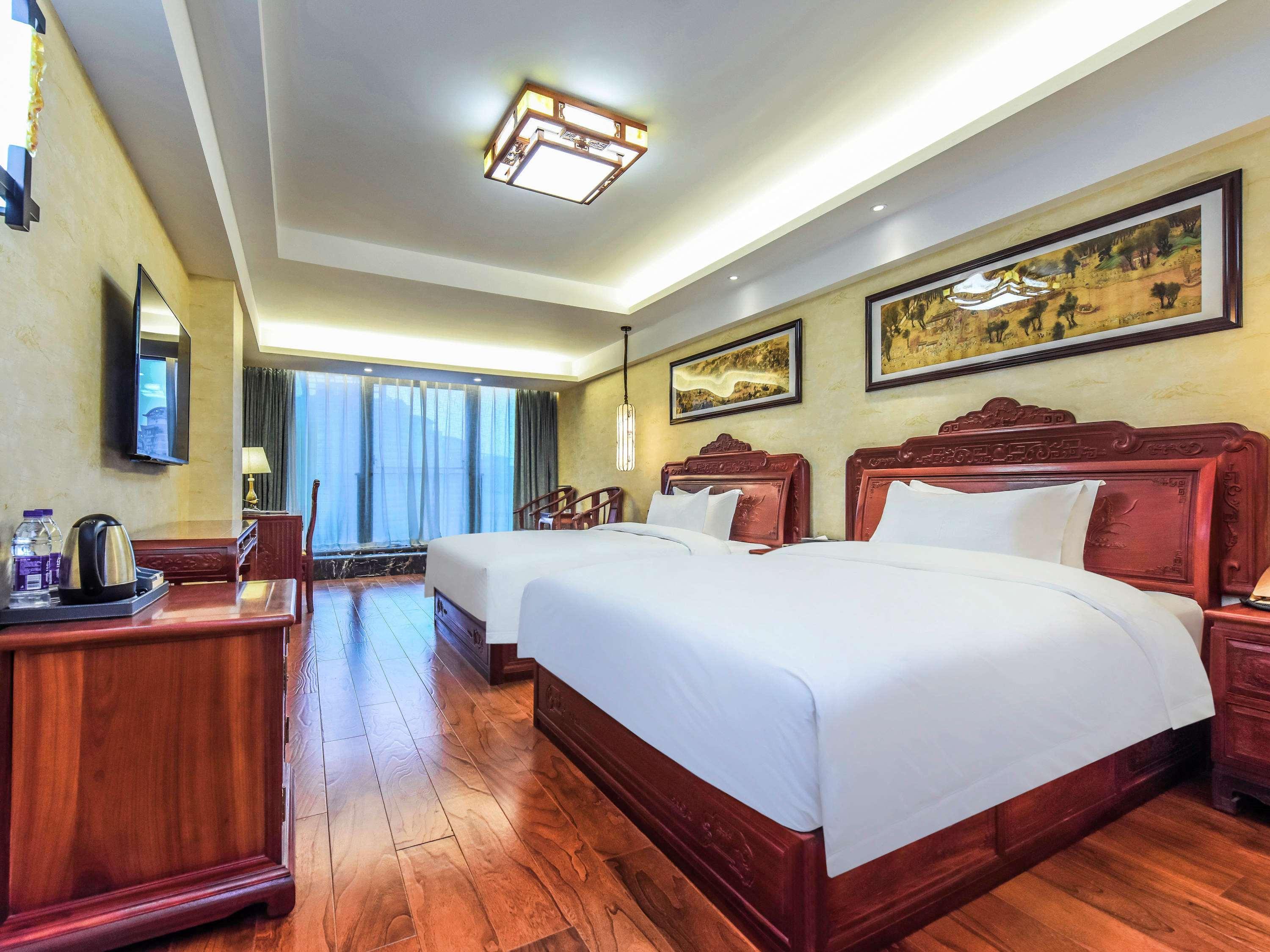 Mercure Chongqing Downtown Екстер'єр фото