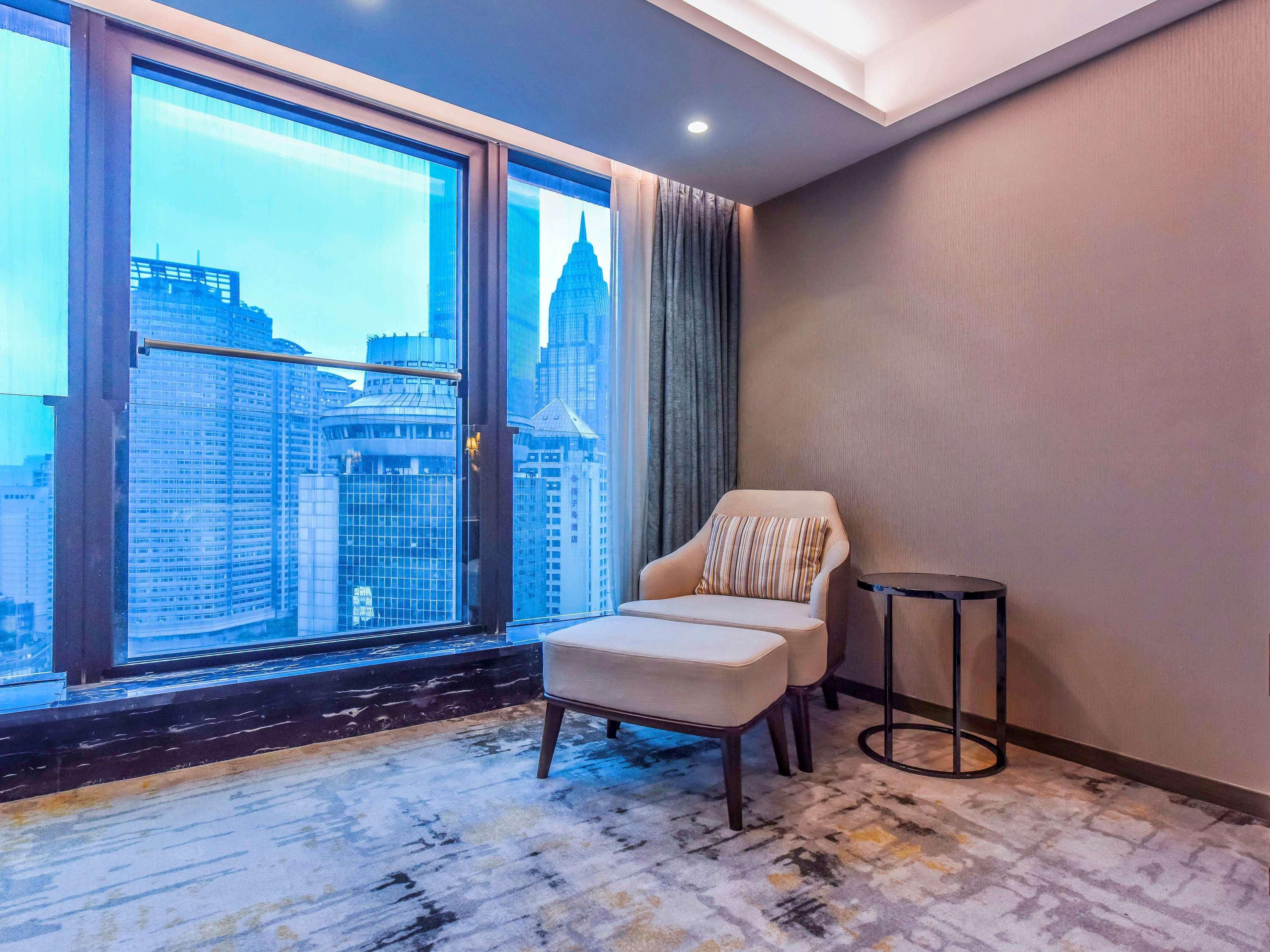 Mercure Chongqing Downtown Екстер'єр фото