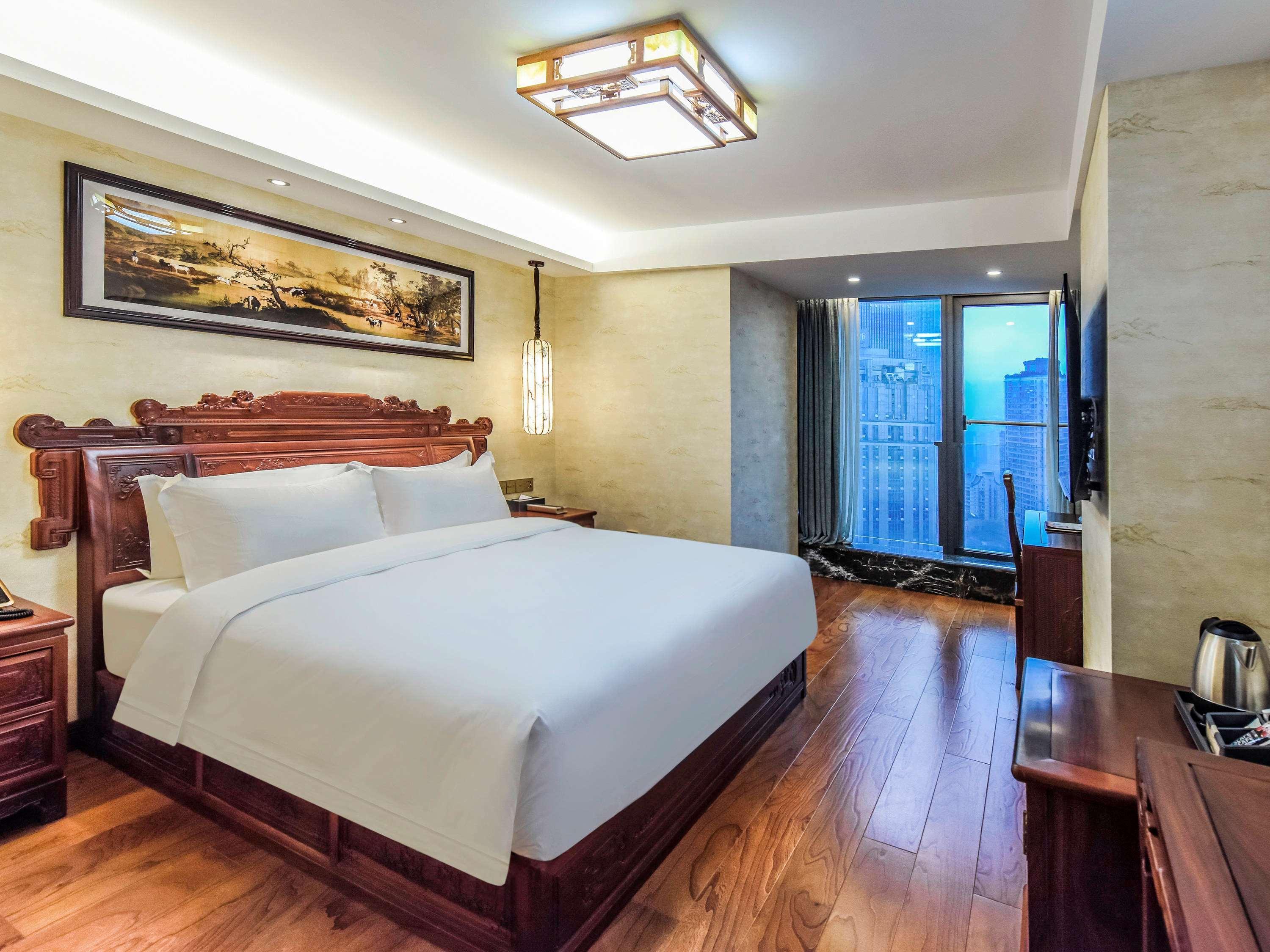 Mercure Chongqing Downtown Екстер'єр фото