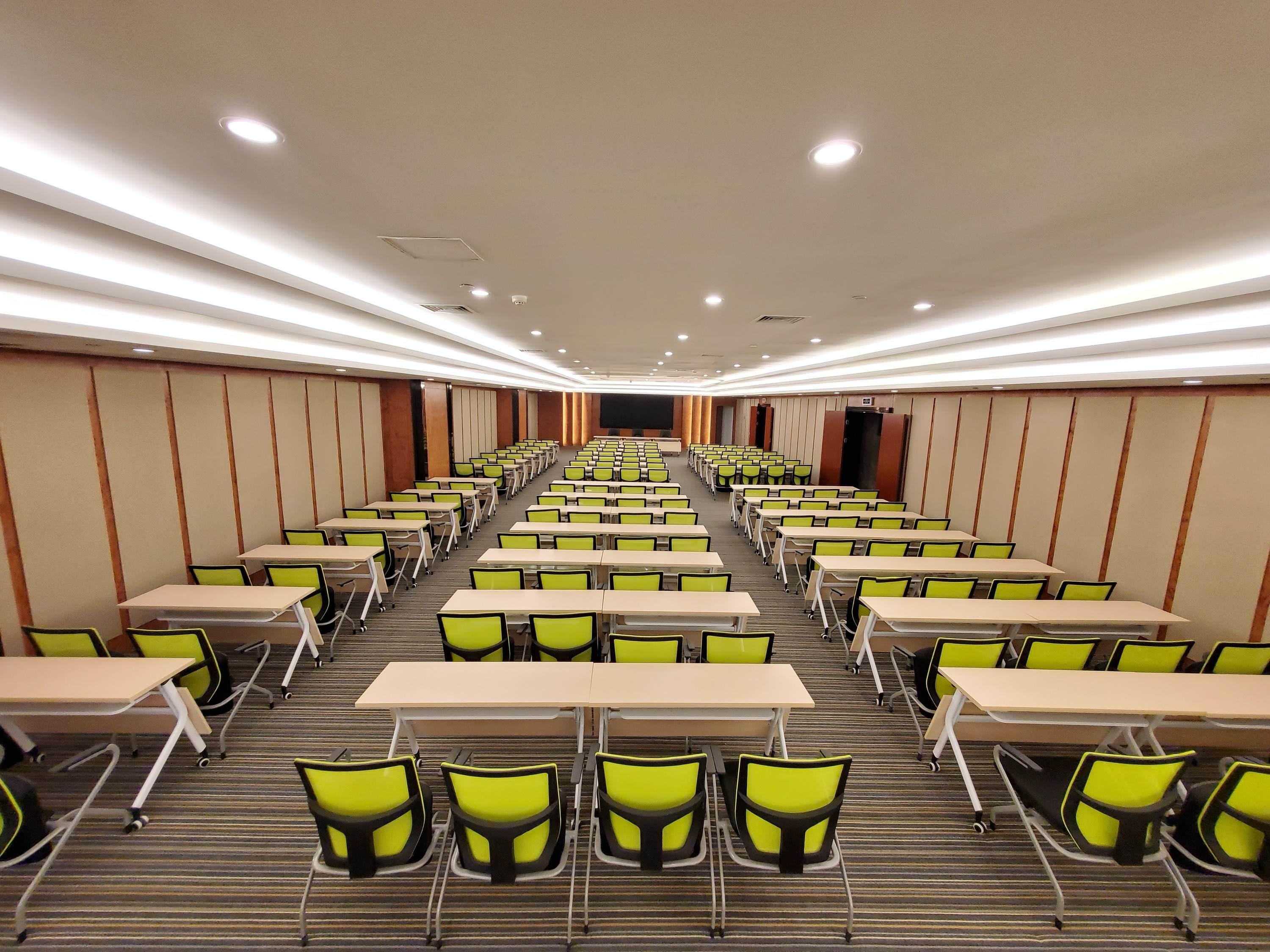 Mercure Chongqing Downtown Екстер'єр фото