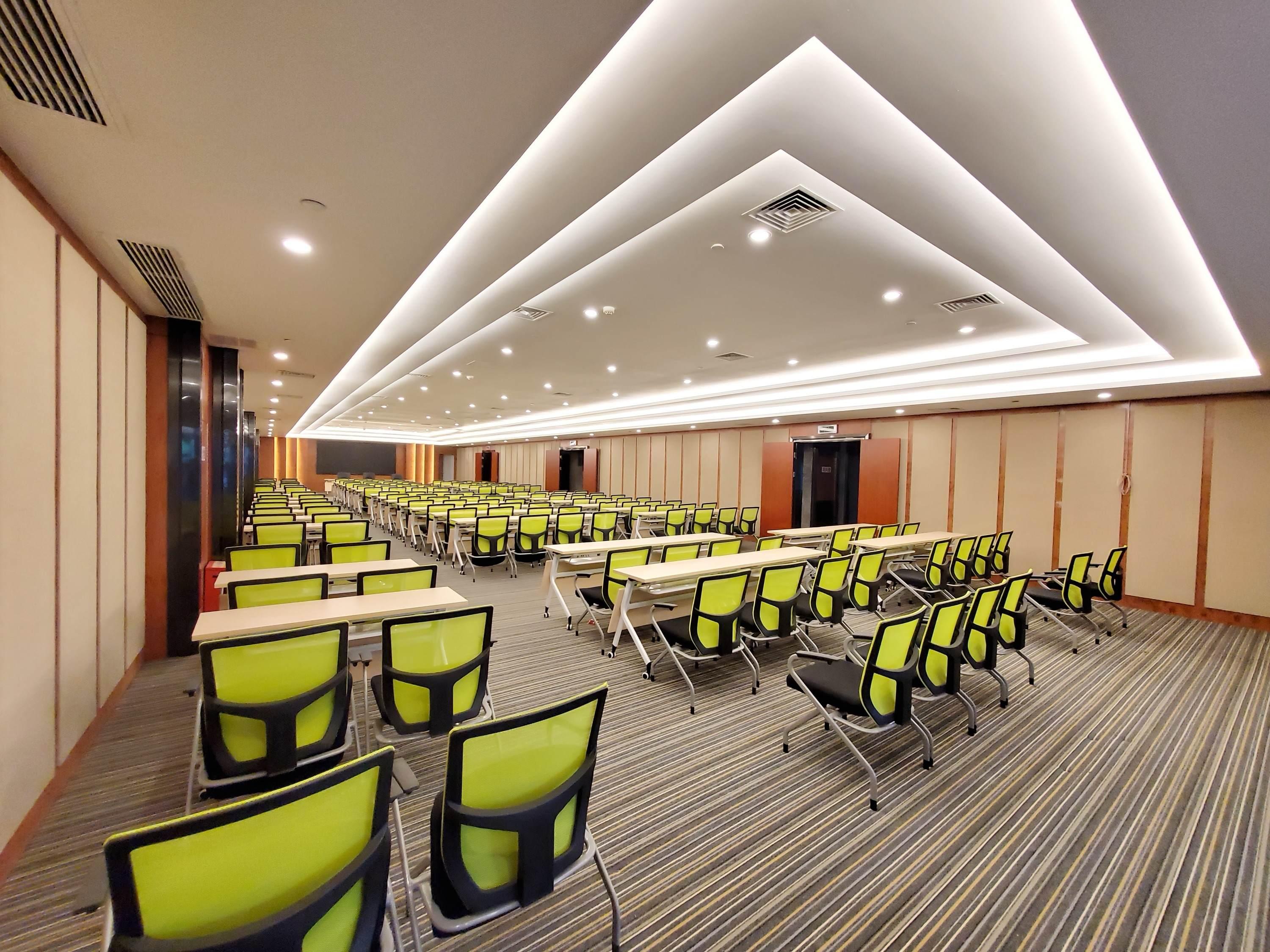 Mercure Chongqing Downtown Екстер'єр фото
