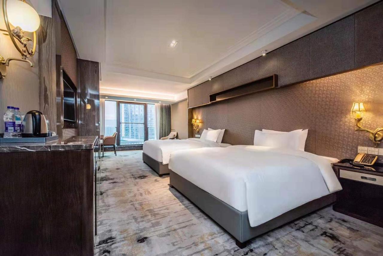Mercure Chongqing Downtown Екстер'єр фото