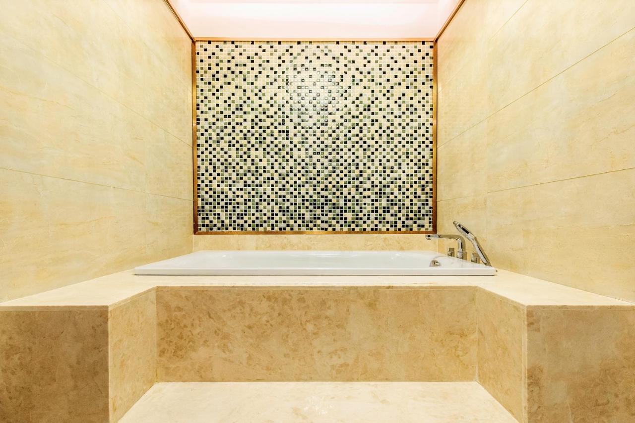 Mercure Chongqing Downtown Екстер'єр фото
